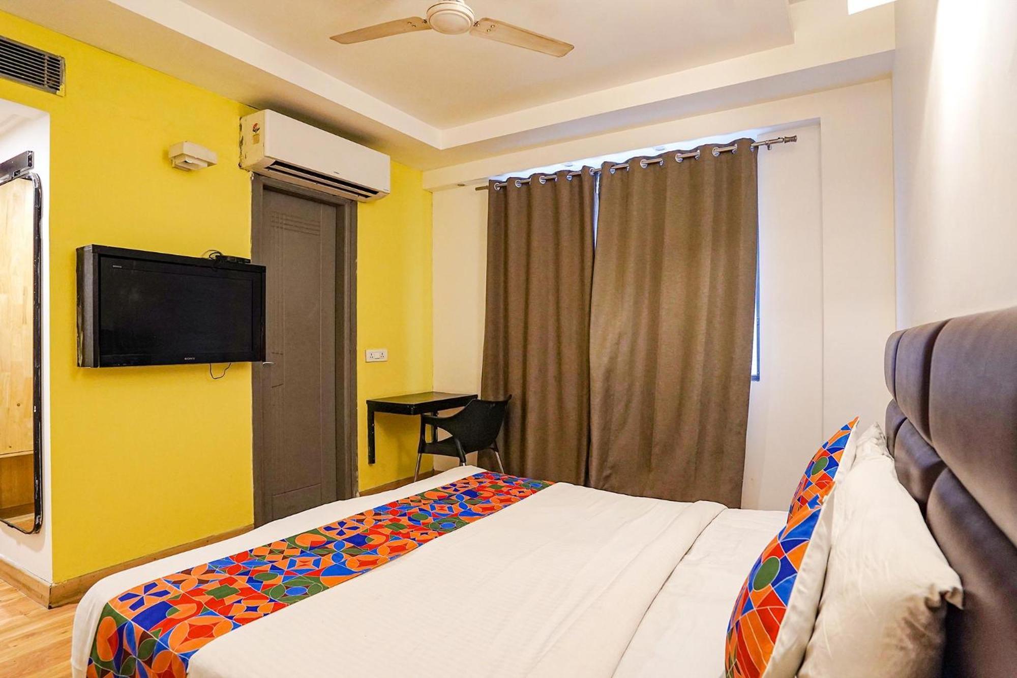 Fabhotel D75 At Residency Ghaziabad Bagian luar foto