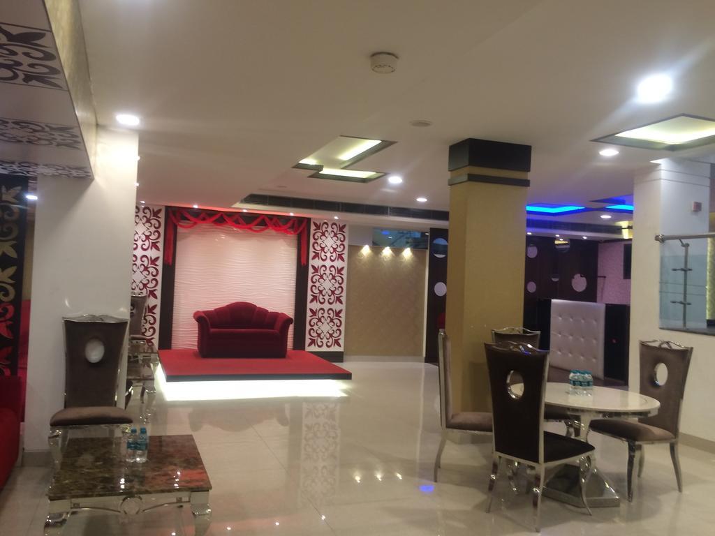 Fabhotel D75 At Residency Ghaziabad Bagian luar foto