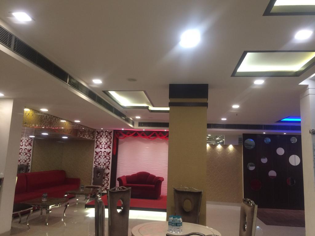 Fabhotel D75 At Residency Ghaziabad Bagian luar foto